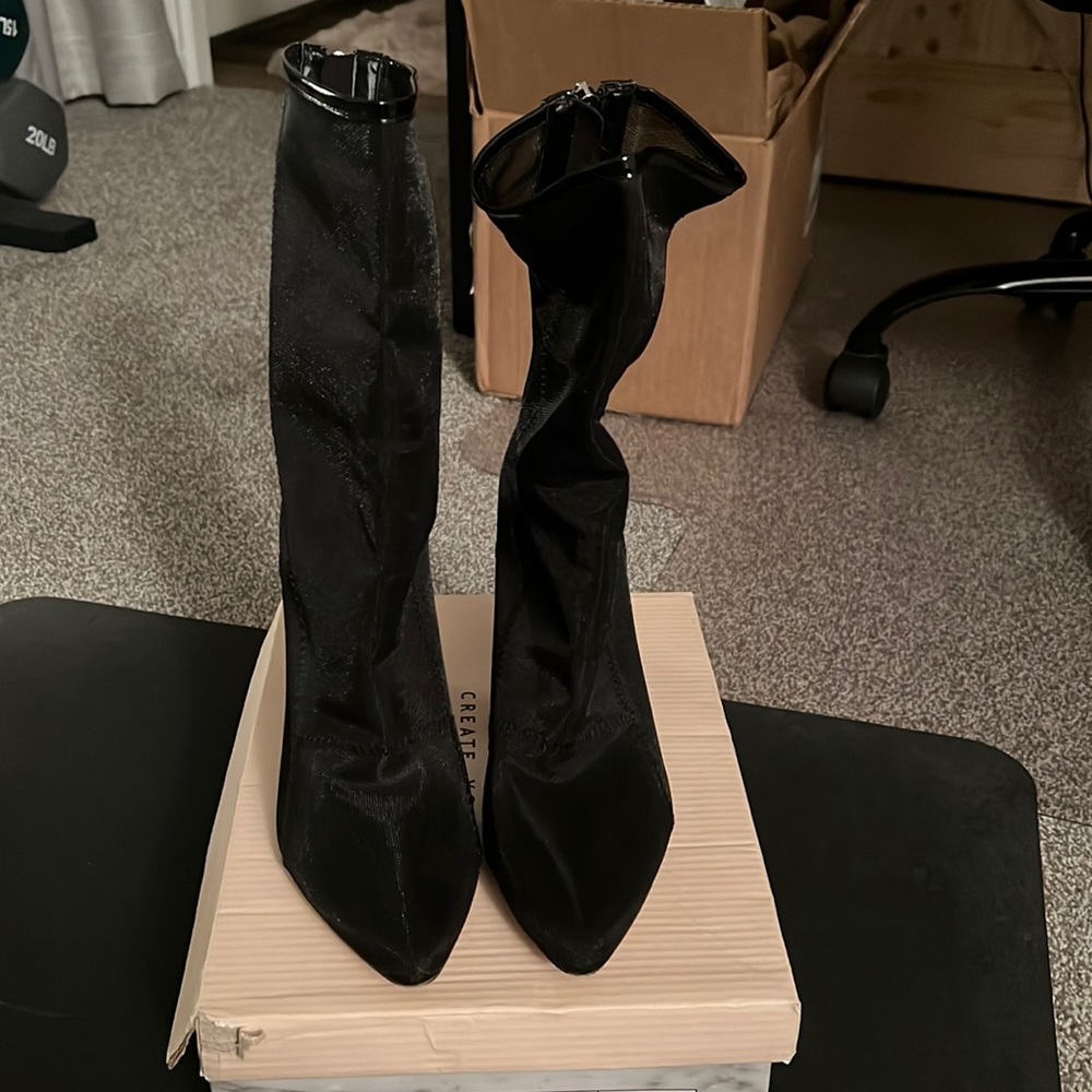 EGO black bootie